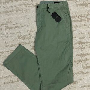 Bonobos cotton chino- Slim- 34/35, military green (light olive). New!